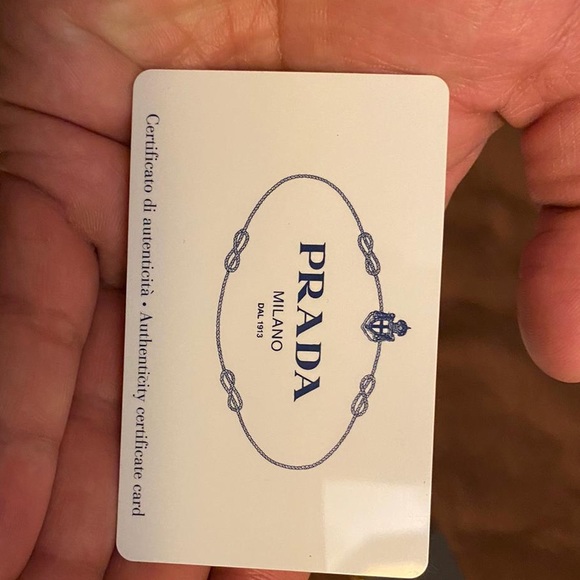 Prada quilted bag - Picture 7 of 9